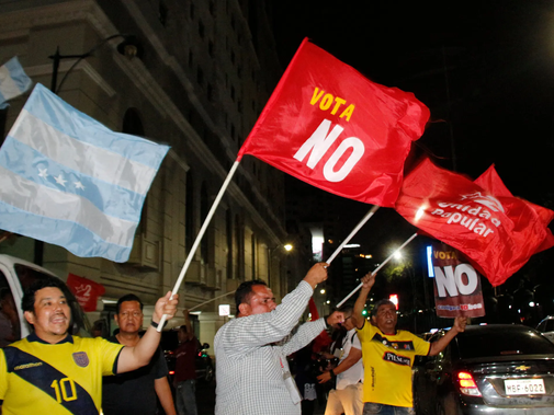 Ecuador vota no a albergar una base militar estadounidense