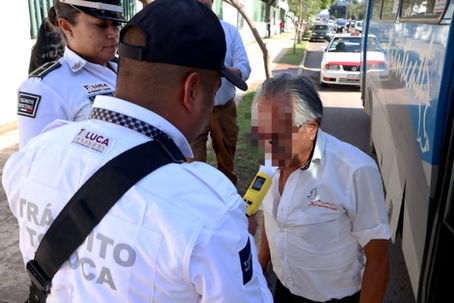 Retira Operativo Pasajero Seguro a cuatro taxistas por manejar alcoholizados