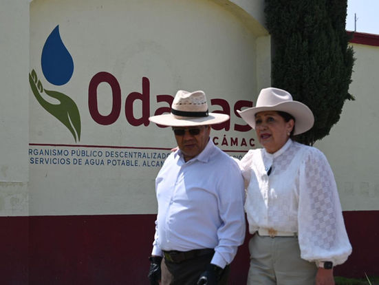 Rosi Wong supervisa trabajos de rehabilitación de la planta de tratamiento en Santa Cruz la Capilla