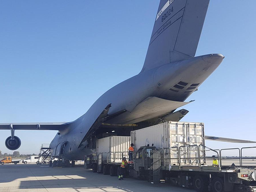 Cierran espacio aéreo a aviones de EU que van a Irán en continente europeo