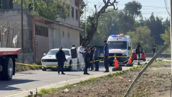 Ejecutado en Ocoyoacac: hallan cuerpo dentro de vehículo de lujo