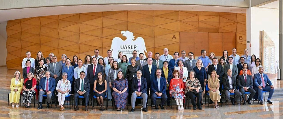 UAEMéx refrenda compromiso con la mejora  y la transformación educativa en reunión nacional del SEAES