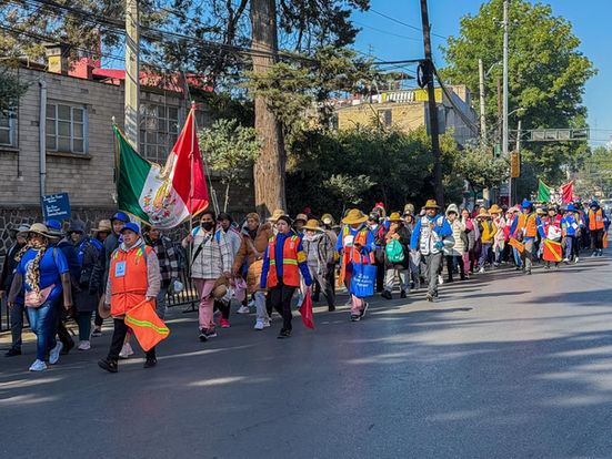 35 mil fieles transitan rumbo a la Basílica de Guadalupe