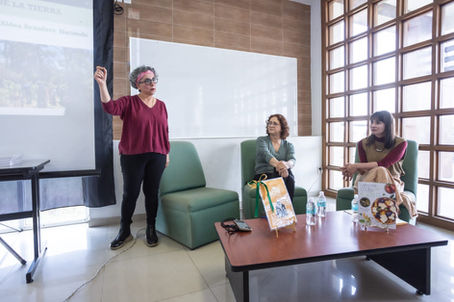 Presentan en la Facultad de Turismo y Gastronomía de la UAEMéx el libro "Cocina más con Vegetales"