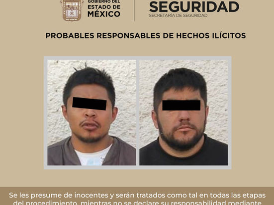 Caen presuntos miembros de la Familia Michoacana, con réplicas de armas de fuego 