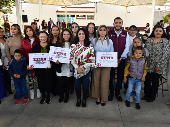Entrega Edoméx equipamiento a 21 sistemas municipales DIF