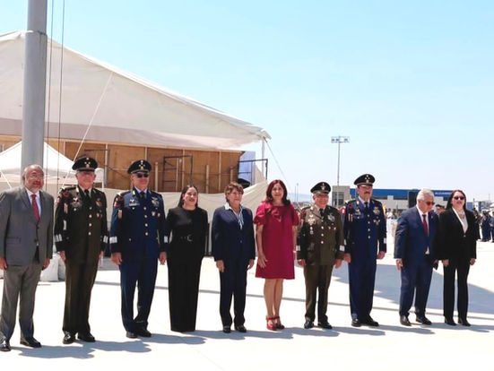 Acompaña alcaldesa Rosi Wong a gobernadora en ceremonia de mando militar en Santa Lucía