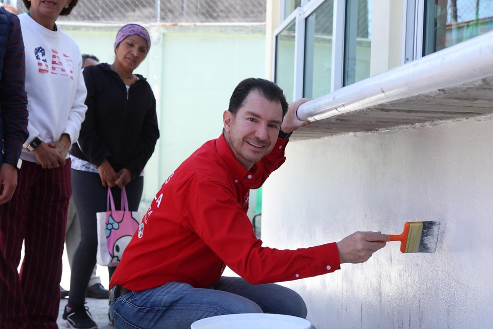 Apoya Rescala a más de 150 alumnos de primaria en Satélite