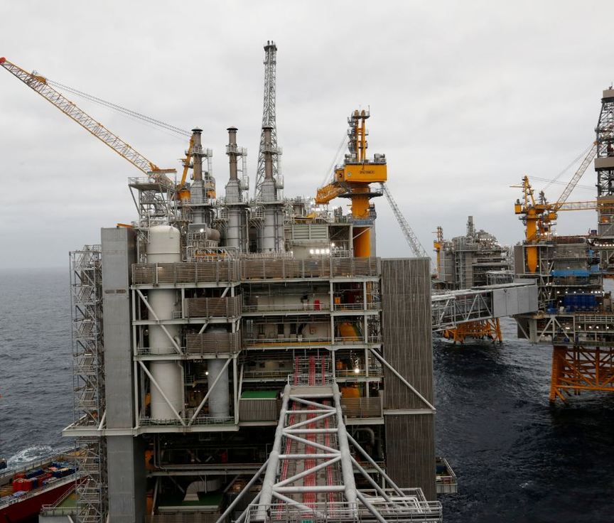 Sheinbaum confirma envíos de petróleo de México a Cuba como parte de apoyo histórico