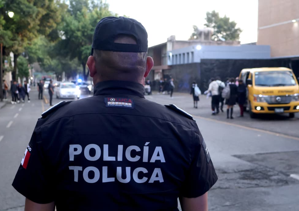 Activan operativo “Escuela Segura” en Toluca con mil elementos por regreso a clases