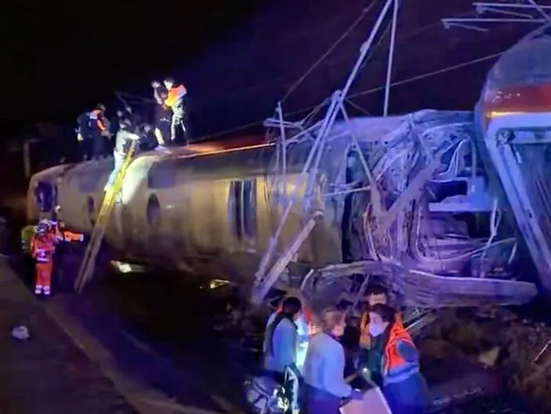 Grave accidente de trenes que dejó 43 muertos en España