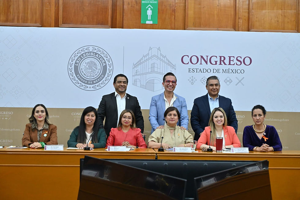 Avalan entrega de árboles como símbolo de vida y recuerdo familiar