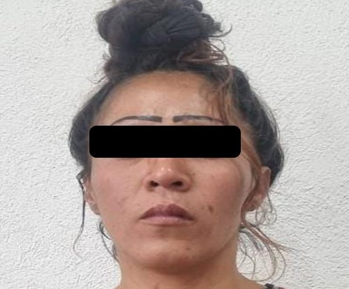 Por extorsión agentes de la FGJEM detienen a mujer en Ecatepec
