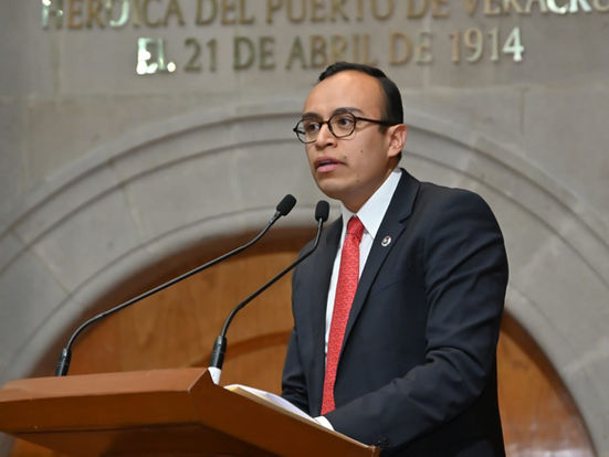 Propone Samuel Hernández topes máximos en cobro de agua en pipas