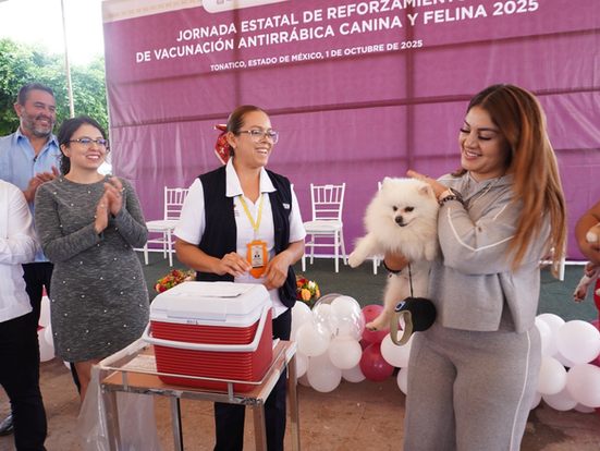 Protegen a lomitos y michis  Jornada masiva de Vacunación Antirrábica