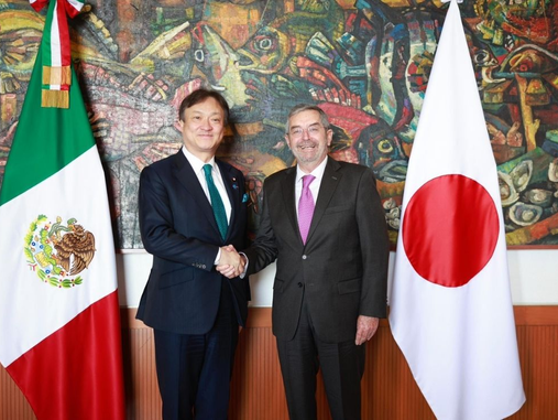 Canciller De la Fuente se reúne con el ministro de Estado de Relaciones Exteriores de Japón