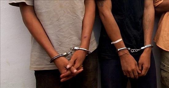Vinculan a proceso a dos adolescentes presuntos integrantes de la Familia Michoacana