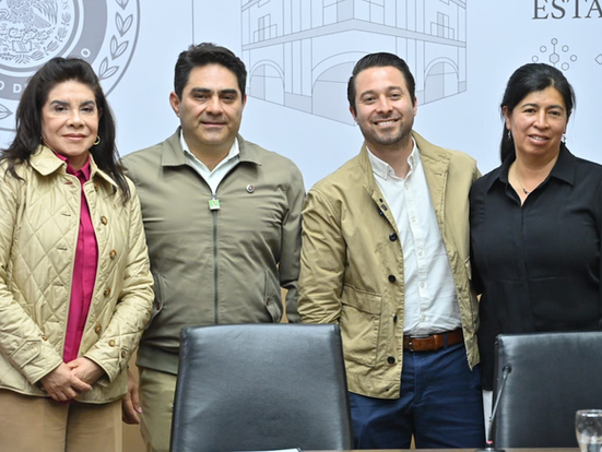 Apoya comisión dos horas de estacionamiento gratis con compra mínima