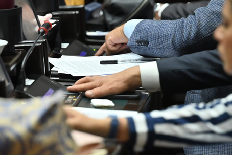 Avala Congreso valoración del trabajo en el hogar durante juicios