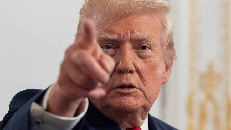 Escala la tensión: Trump lanza amenaza apocalíptica contra Irán