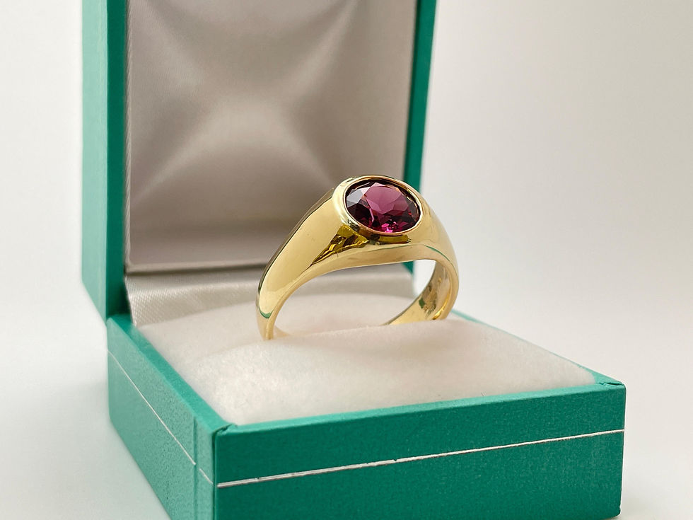 Thumbnail: IGI Certified 2.25 CT Deep Pink Natural Spinel 14K Yellow Gold Ring