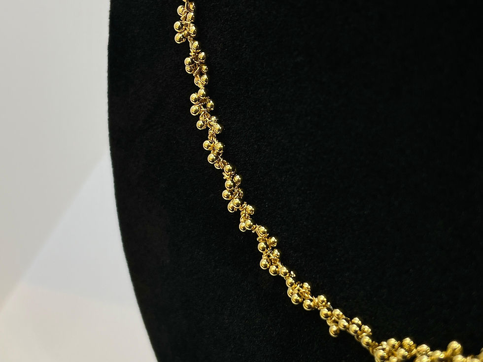 Thumbnail: 18K Yellow Gold 15 Inch Grapevine Choker Necklace