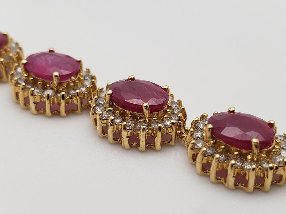Thumbnail: IGI Certified 60.14 CT Ruby 8.33 CT Diamond 14K Yellow Gold Necklace