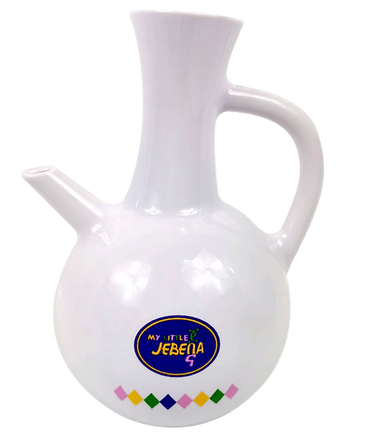 A picture of a jebena pot