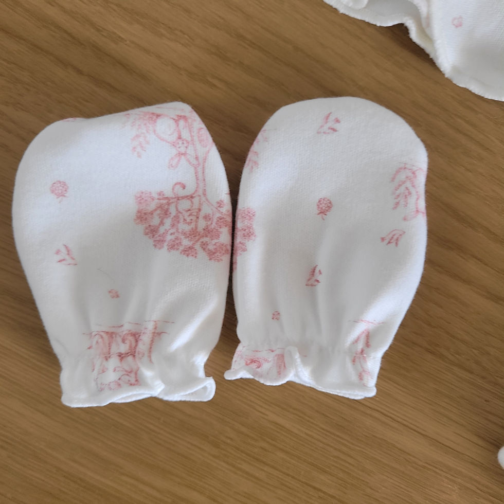 Miniature : Calamaro Newborn layette New for 2026