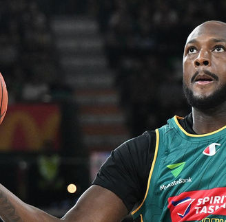 NBL25 Mid-Season Review: Tasmanian JackJumpers Struggle to Find Consistency and Identity