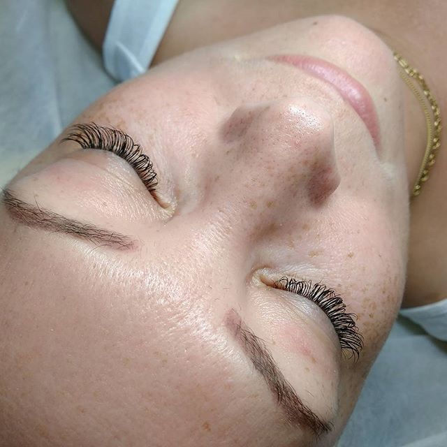 5 Different Eyelash Extension Styles