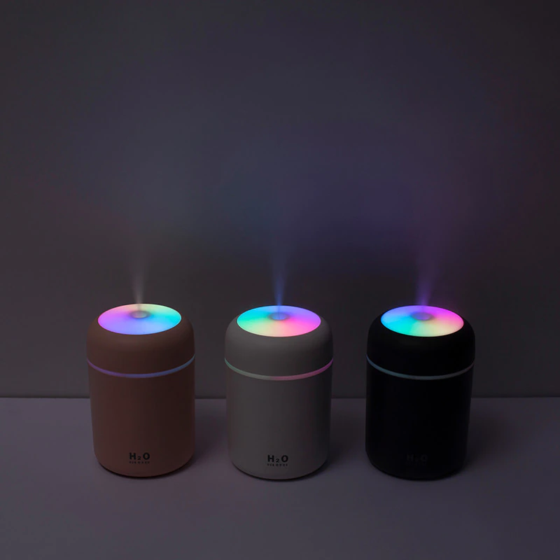 Thumbnail: 300ML White Mini Air Humidifier Aroma Essential Oil Diffuser with Romantic Lamp 