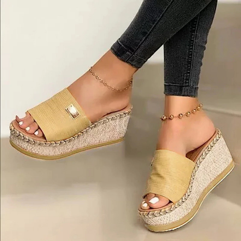 Thumbnail: Puimentiua Platform Wedge Slippers 
