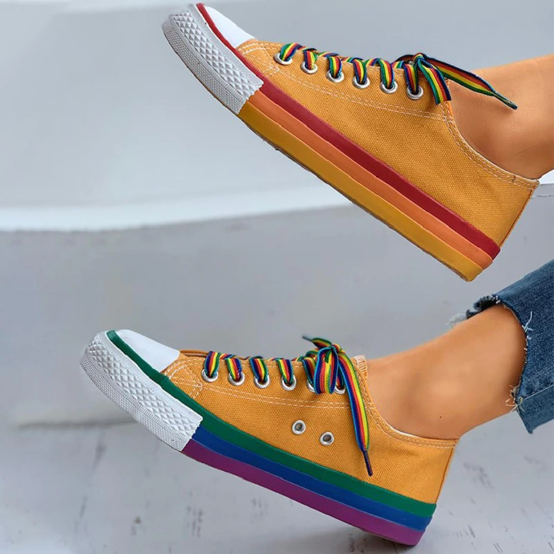थंबनेल: Candy-Colored/ Rainbow Female Platform Sneakers