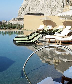 Luxury Poolside View