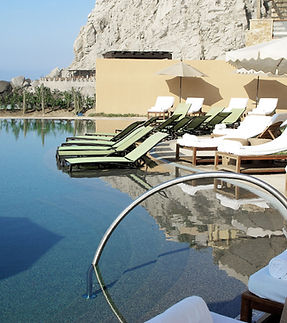 Luxury Poolside View