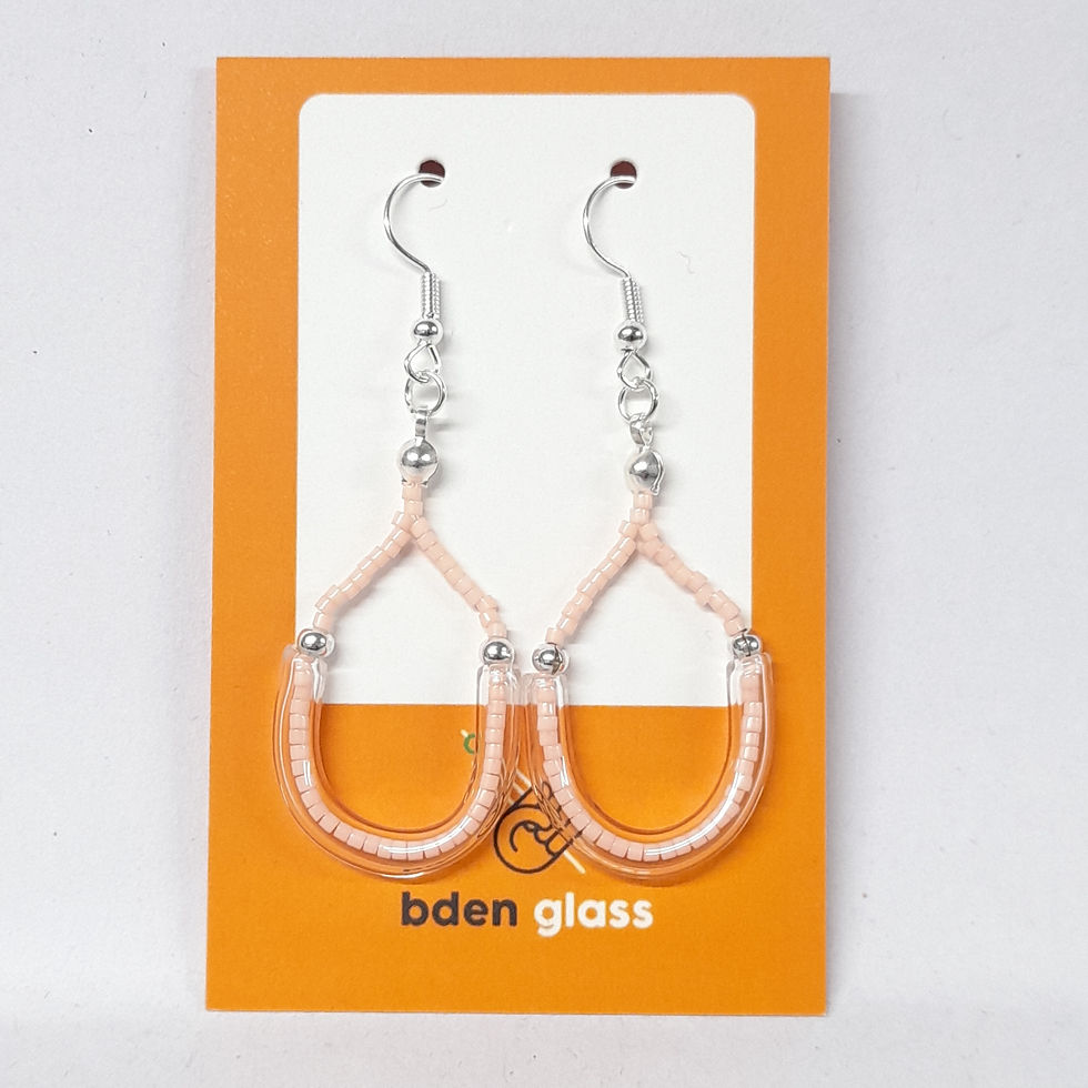 Thumbnail: Curved tube earrings