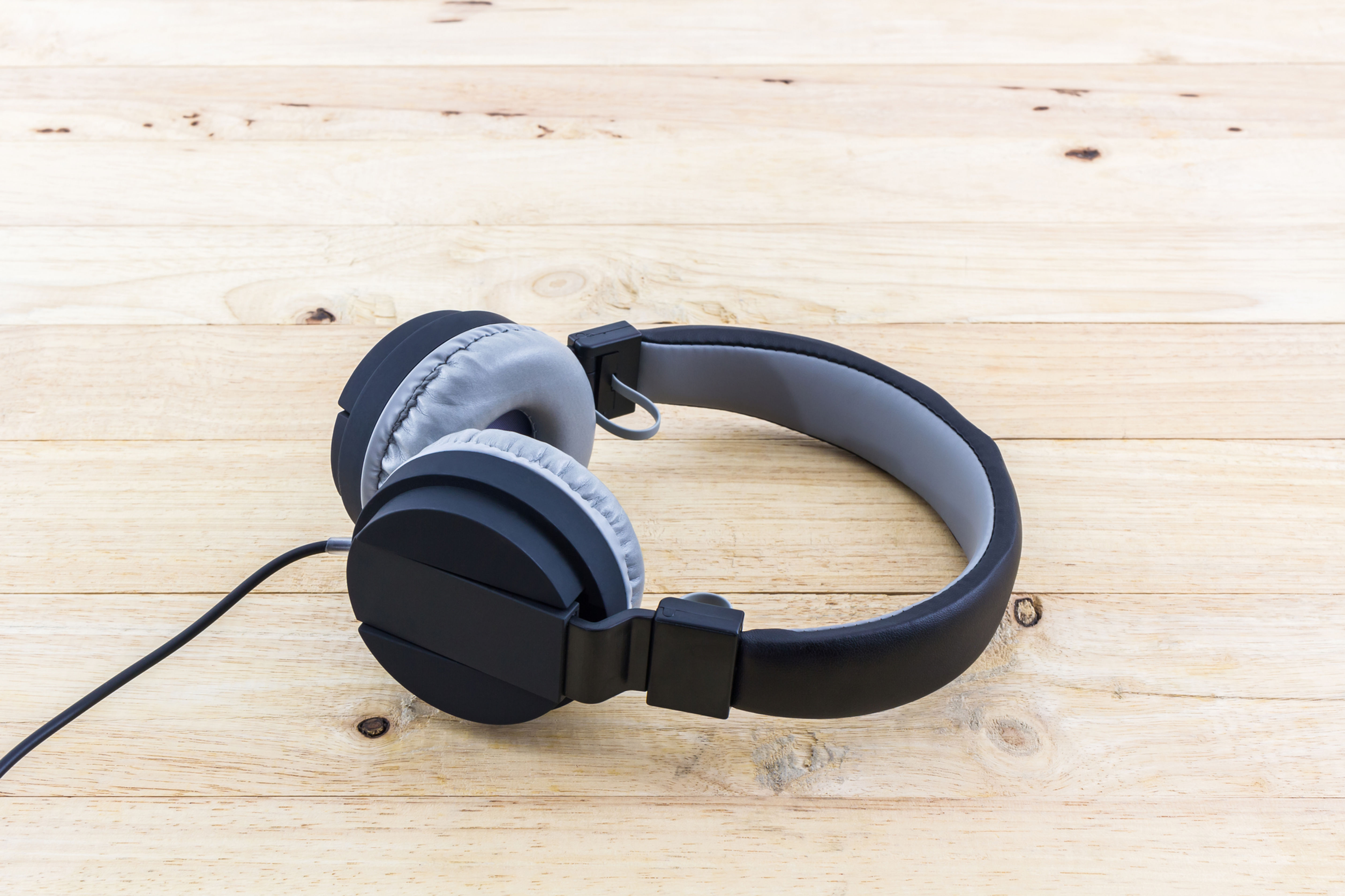 Tempest Media Comfort Headphones