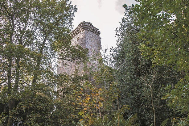 elphinstone-tower-airth-1.jpg