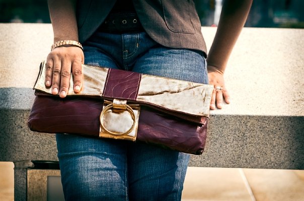 Tamara Clutch in Plum Lambskin/Gold