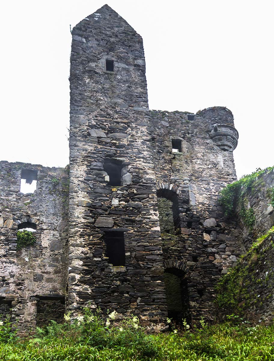 Ecosse Tioram Castle (15).jpg