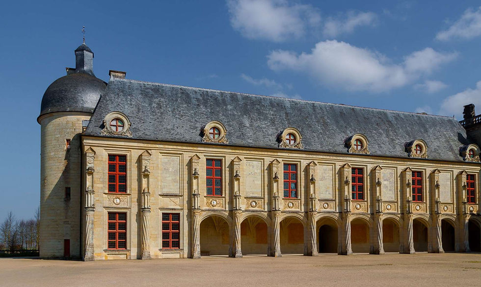 Château d'Oiron (46).jpg