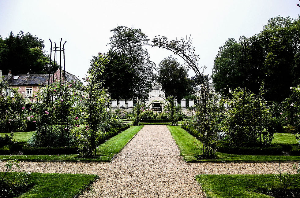 Picardie Oise Abbaye de Chaalis 2009 (13).jpg