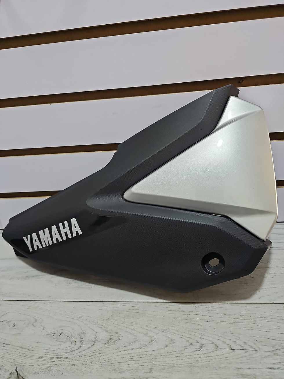 Miniatura: Tapa lateral izquierda Yamaha (cover side 2)