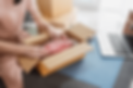 Preparation a la livraison de bougie.png