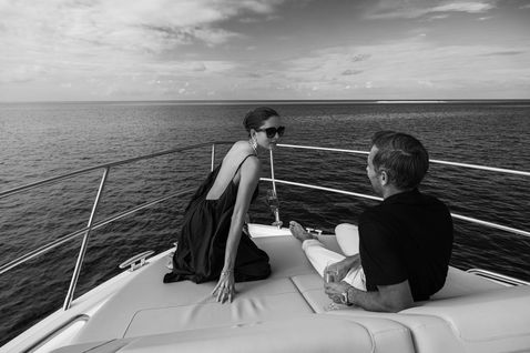 Jetty_Champagne_Couple-9343_FINAL_BW_Med