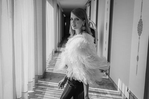 One&Only_Portonovi_LIFESTYLE_DAY3_Corridor_Her_Walking_8789_MASTER_BW