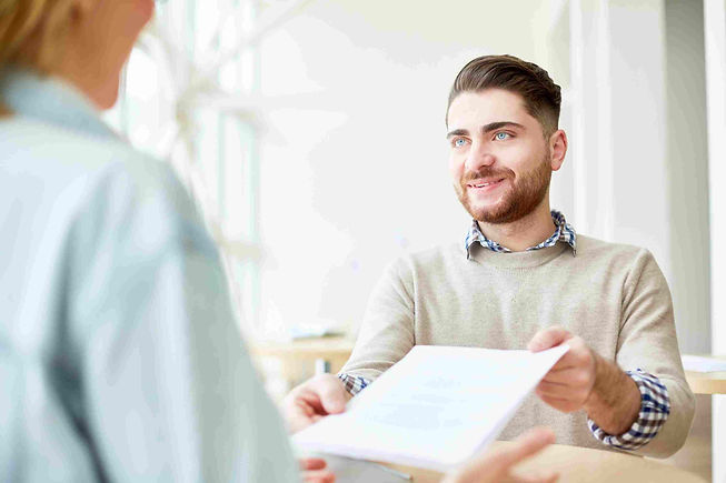 Entrevistando em inglês candidato à emprego