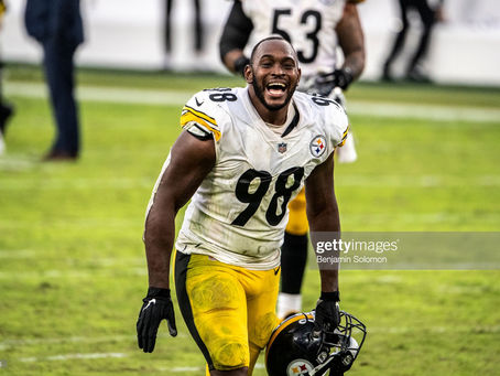 Vince Williams and Ramon Foster think Antonio Brown should be allowed to retire as a Steeler 