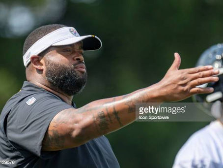 NFL.com analyst says the Steelers need to pray that 'Adrian Klemm can pull this off'